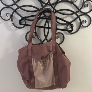 Take it all in Lululemon tote bag